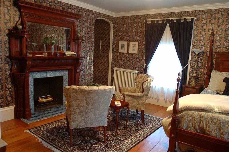 Victorian style bedroom